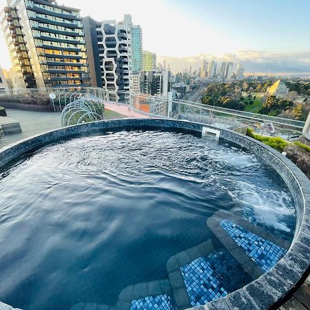 Cozy 1 Bed Apt & Spa,Free Parking ,Phenomena Views Melbourne Eksteriør bilde